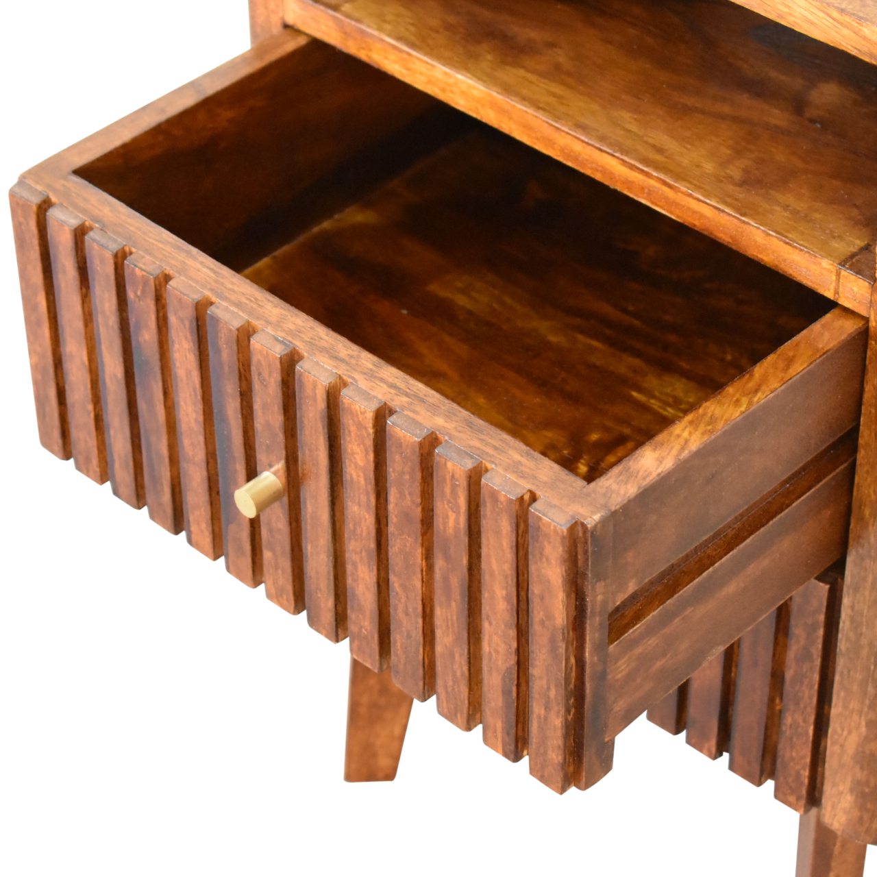 Artisan Reeve Bedside